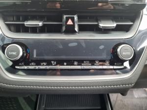 Toyota Corolla Cross 1.8 XS Hybrid - Image 18