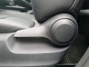 Toyota Corolla Cross 1.8 XS Hybrid - Image 19