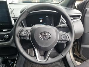 Toyota Corolla Cross 1.8 XS Hybrid - Image 8