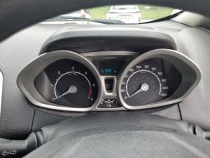 Ford Ecosport 1.5TDCi Titanium - Image 11