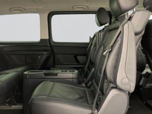 Mercedes-Benz V200 CDi automatic - Image 15