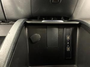 Mercedes-Benz V200 CDi automatic - Image 4