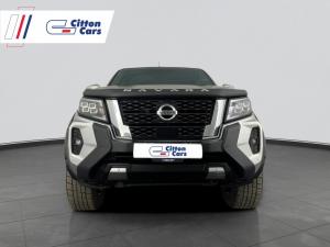 Nissan Navara 2.5DDTI LE/LE Plus 4X4 automatic D/C - Image 3