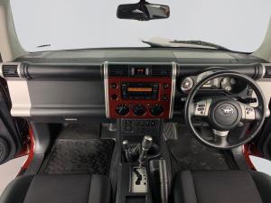 Toyota L/CRUISER FJ 4.0 V6 Cruiser - Image 12