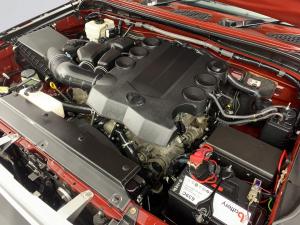 Toyota L/CRUISER FJ 4.0 V6 Cruiser - Image 19