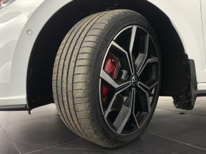 Volkswagen Polo 2.0 GTI DSG - Image 15