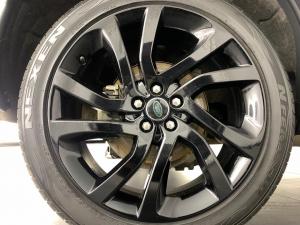 Land Rover Discovery Sport 2.2 SD4 HSE - Image 20