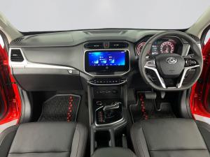 L D V T60 MAX Luxe 4X4 automatic D/C - Image 13