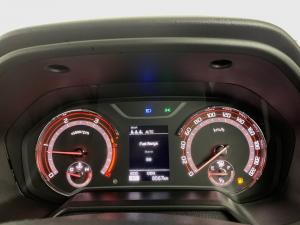 L D V T60 MAX Luxe 4X4 automatic D/C - Image 14