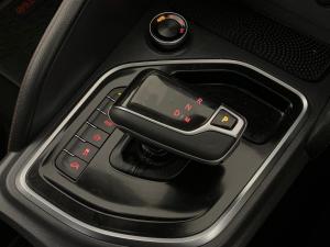 L D V T60 MAX Luxe 4X4 automatic D/C - Image 9