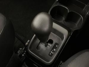 Suzuki S-PRESSO 1.0 GL+ AMT - Image 17