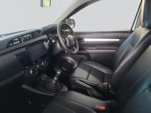 Toyota Hilux 2.0 VvtiP/U Single Cab - Image 9