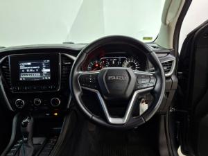 Isuzu mu-X 3.0TD LS - Image 9
