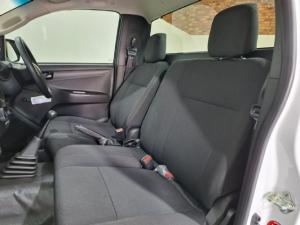 Isuzu D-Max Gen 6 250 single cab Fleetside safety - Image 7