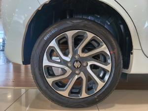 Suzuki Baleno 1.5 GLX auto - Image 7