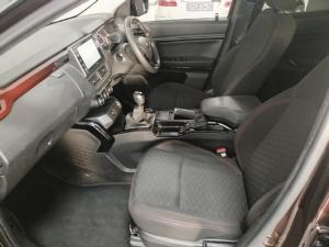 Renault Kiger 1.0 Turbo Intens manual - Image 8