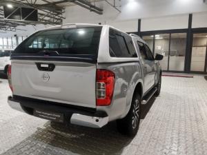 Nissan Navara 2.3D double cab 4x4 LE auto - Image 3