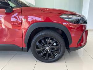 Toyota Corolla Cross 1.8 Hybrid GR-Sport - Image 6