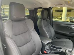 Isuzu D-Max 1.9TD Extended cab LS auto - Image 8