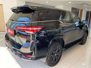 Toyota Fortuner 2.8GD-6 4x4 GR-Sport - Image 3