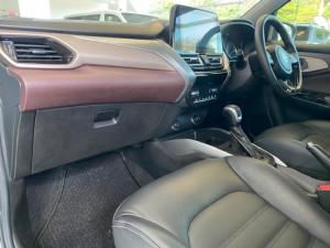 Toyota Starlet Cross 1.5 XR auto - Image 10