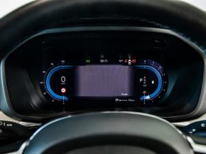 Volvo XC60 B5 AWD Plus Dark - Image 10