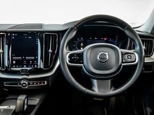 Volvo XC60 B5 AWD Plus Dark - Image 9