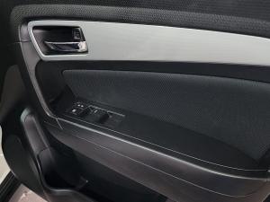 Suzuki Vitara Brezza 1.5 GLX auto - Image 18