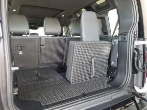Land Rover Defender 110 D350 X-Dynamic HSE - Image 14