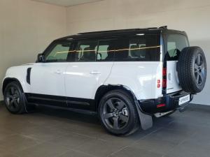 Land Rover Defender 110 D350 X-Dynamic HSE - Image 4
