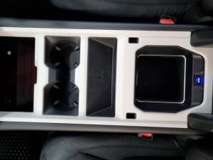 Land Rover Defender 110 D350 X-Dynamic HSE - Image 15