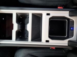 Land Rover Defender 110 D350 X-Dynamic HSE - Image 22