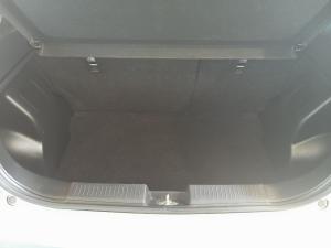 Toyota Starlet 1.5 XR manual - Image 11