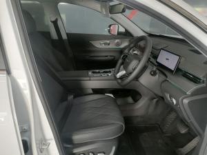 Chery Tiggo 8 1.5T CSH Plug-In Hybrid Apex - Image 16