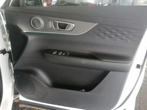 Chery Tiggo 8 1.5T CSH Plug-In Hybrid Apex - Image 29