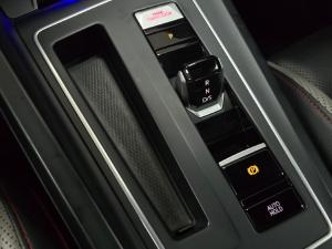 Volkswagen Golf GTI - Image 18