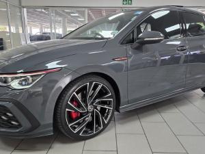 Volkswagen Golf GTI - Image 3