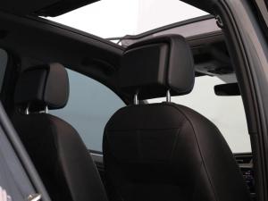 Volkswagen Tiguan R - Image 29