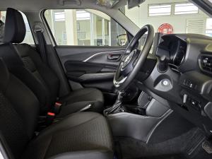 Suzuki Swift 1.2 GL+ auto - Image 13
