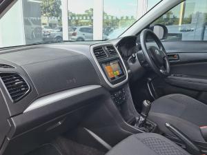 Toyota Urban Cruiser 1.5 XS - Image 12