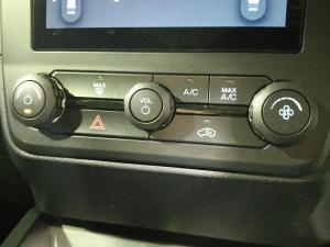 Ford Ranger 2.0 SiT double cab XL manual - Image 24