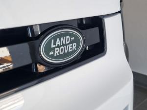 Land Rover Defender 110 D350 X-Dynamic HSE - Image 24