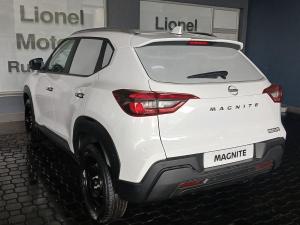 Nissan Magnite 1.0 Move panel van - Image 10