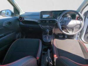 Hyundai Grand i10 1.2 Premium hatch - Image 13