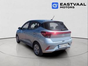 Hyundai Grand i10 1.2 Premium hatch - Image 8