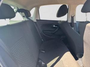 Volkswagen Polo Vivo hatch 1.6 Style - Image 11