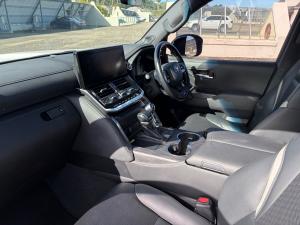 Toyota Land Cruiser 300 3.3D GR-Sport - Image 7