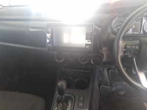 Toyota Hilux 2.4GD-6 single cab Raider auto - Image 6