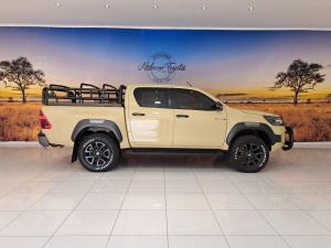 Toyota Hilux 2.8GD-6 double cab 4x4 Legend auto - Image 3