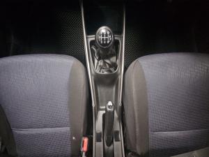 Toyota Starlet 1.4 Xi - Image 11